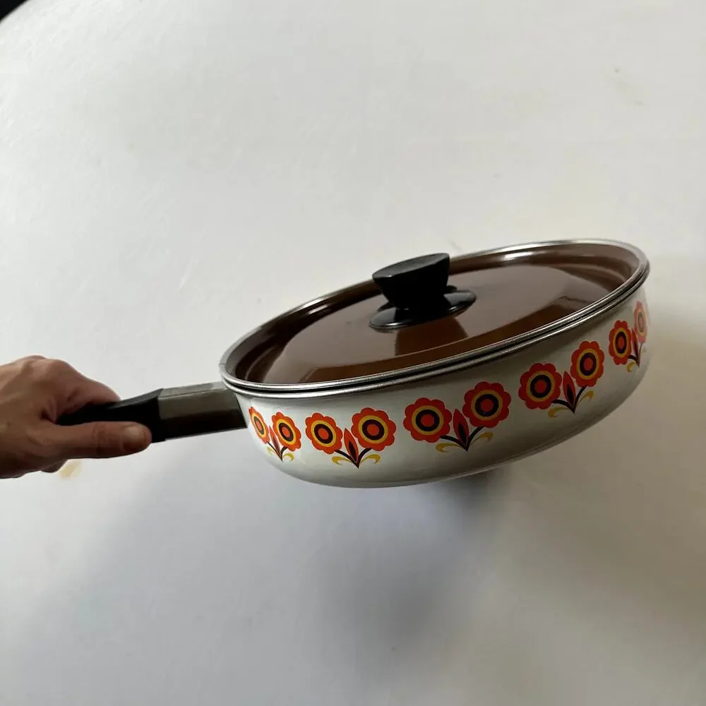 Vintage 1970s Japan Sanko Ware Floral Enamel Sauce Pan Show Pan w/ Lid